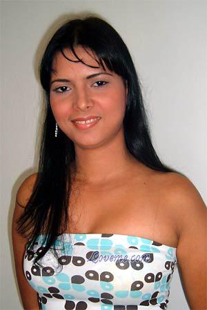 84282 - Suhail Age: 33 - Colombia