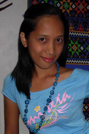 Philippines women