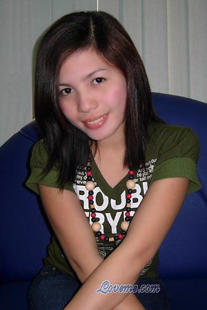 Philippines women