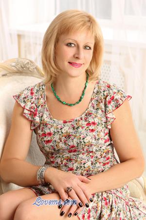 163206 - Irina Age: 59 - Ukraine