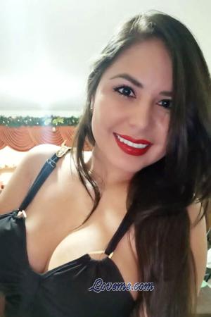 212560 - Natalia Age: 32 - Costa Rica