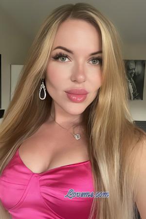218109 - Alexandra Age: 28 - Ukraine