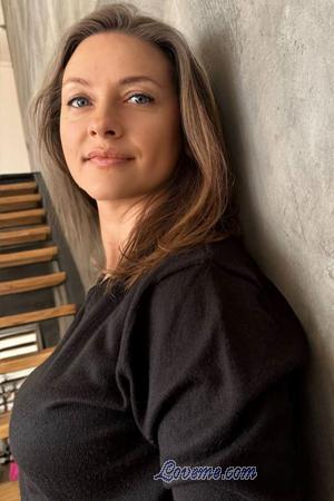 223091 - Lyubov Age: 44 - Ukraine