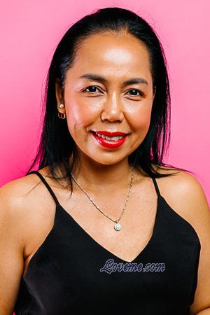 227139 - Oumaim Age: 46 - Thailand